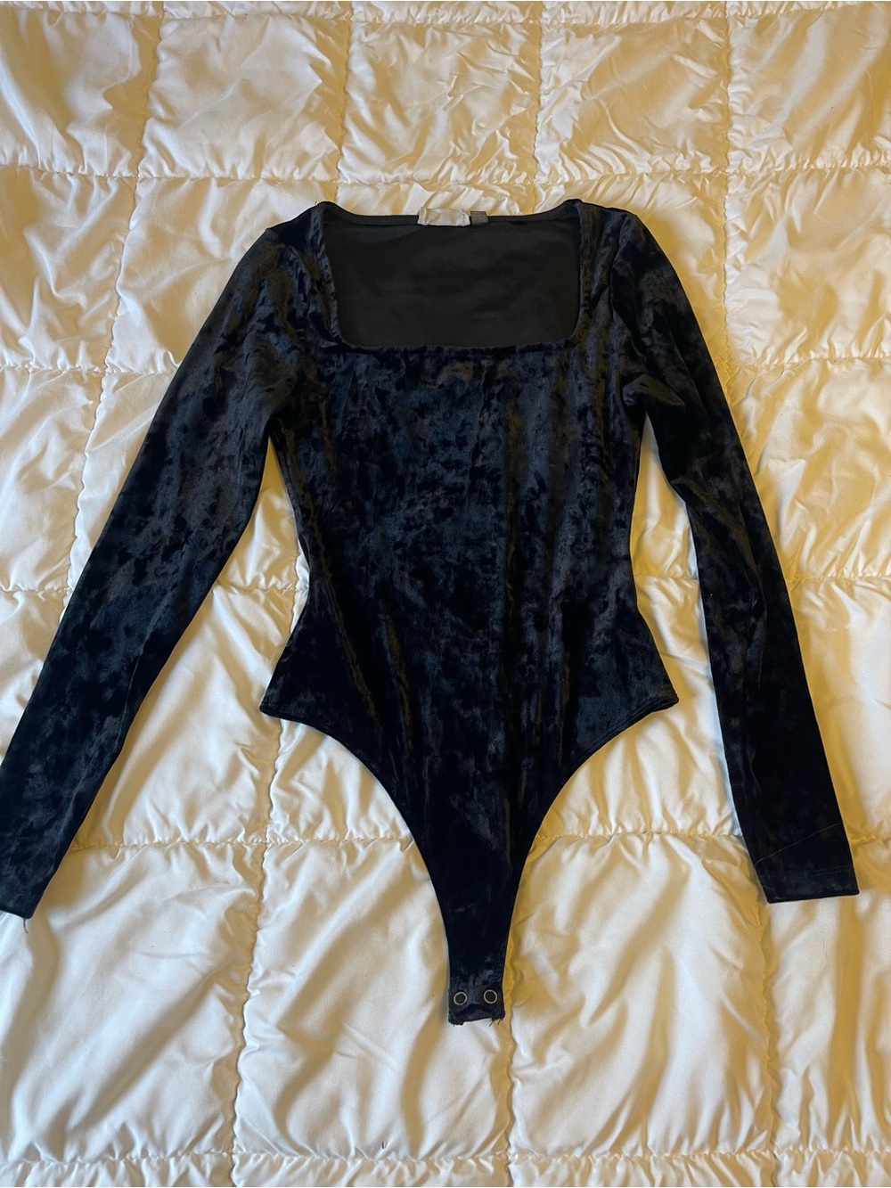 Black Velvet Long-Sleeve Square Neck Bodysuit